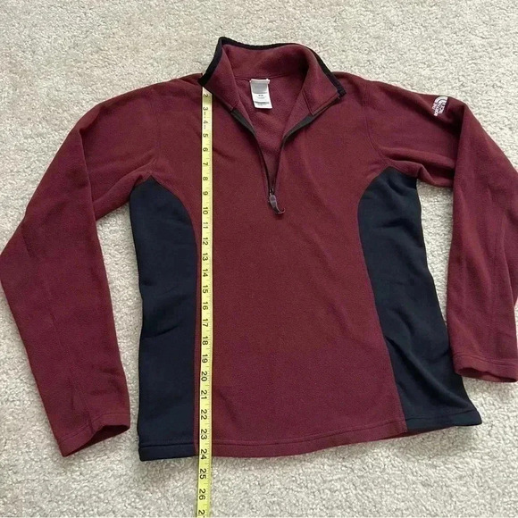 The North Face Woman 1/4 Zip Polartec Fleece Pullover Sweater Maroon Size Medium - Picture 6 of 15